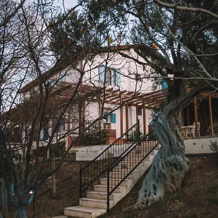 Od * Urla