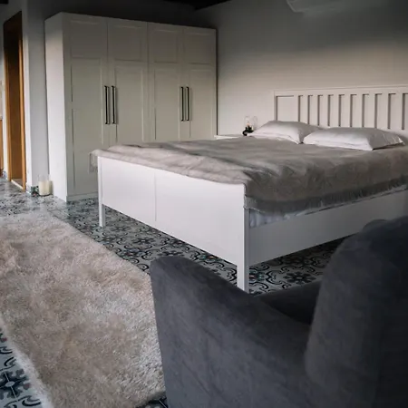 Od فندق مبيت وإفطار أورلا