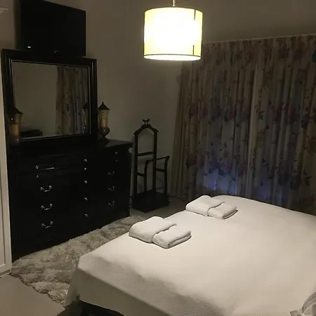 فندق مبيت وإفطار Od *